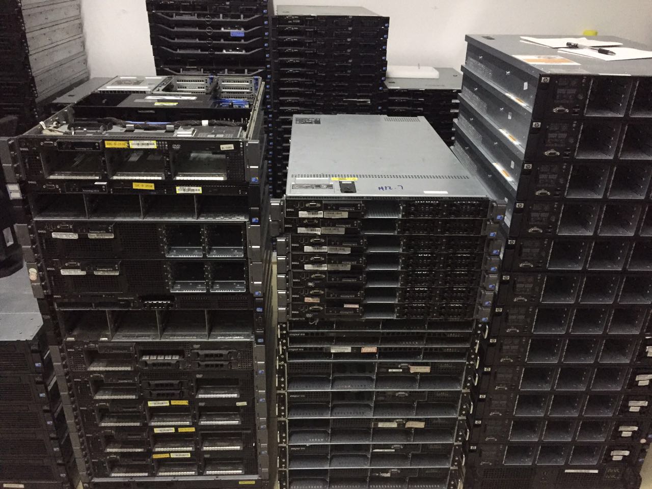 服務(wù)器回收 (3).jpg